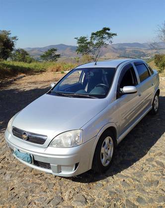 CHEVROLET CORSA 1.4 MPFI PREMIUM SEDAN 8V FLEX 4P MANUAL CHEVROLET CORSA 1.4 MPFI PREMIUM SEDAN 8V FLEX 4P MANUAL
